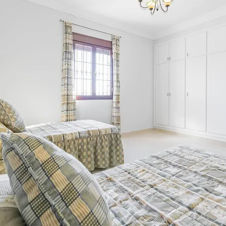 Holiday home 3 Bedroom Awesome In Casariche